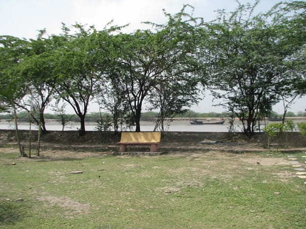 Dhamakhali picnic spot